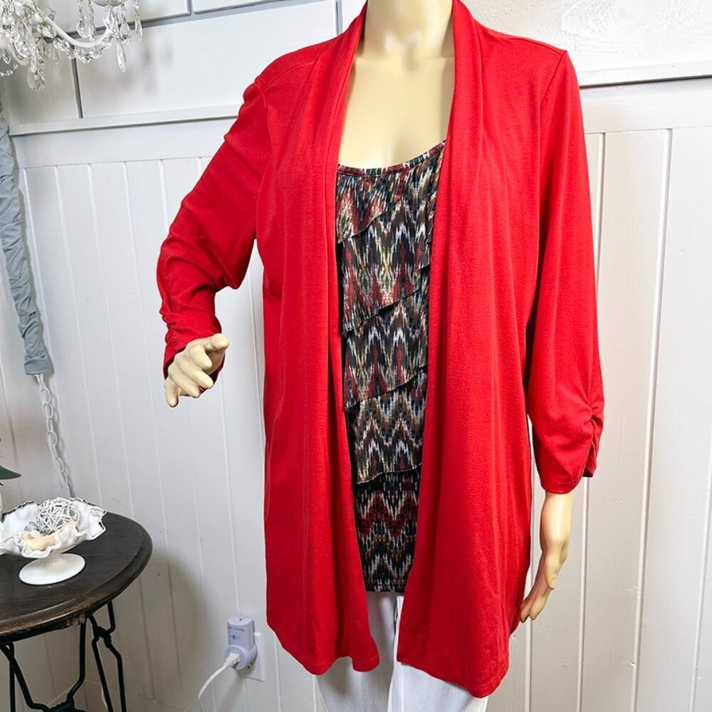 2 in 1~Ruffled inner Shell Red Outer by I.N. Studio  XL ¾ Ruched Sleeves